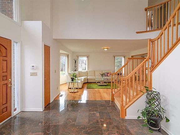 5th image of 2201 Trillium Woods Dr