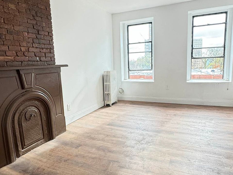 1st image of 817 Willoughby Ave APT 4F