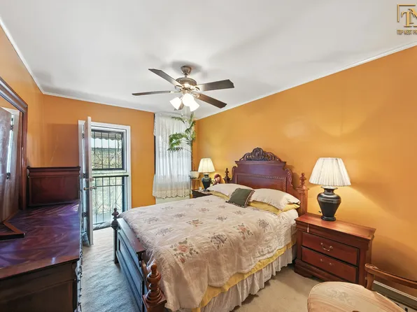 1226 East 51st Street image 10 of 29