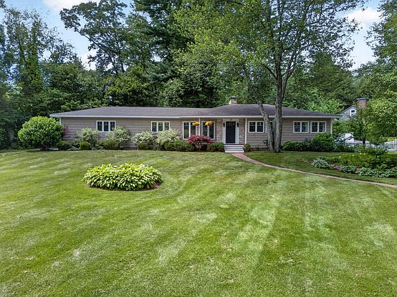 3rd image of 12 Shady Lane