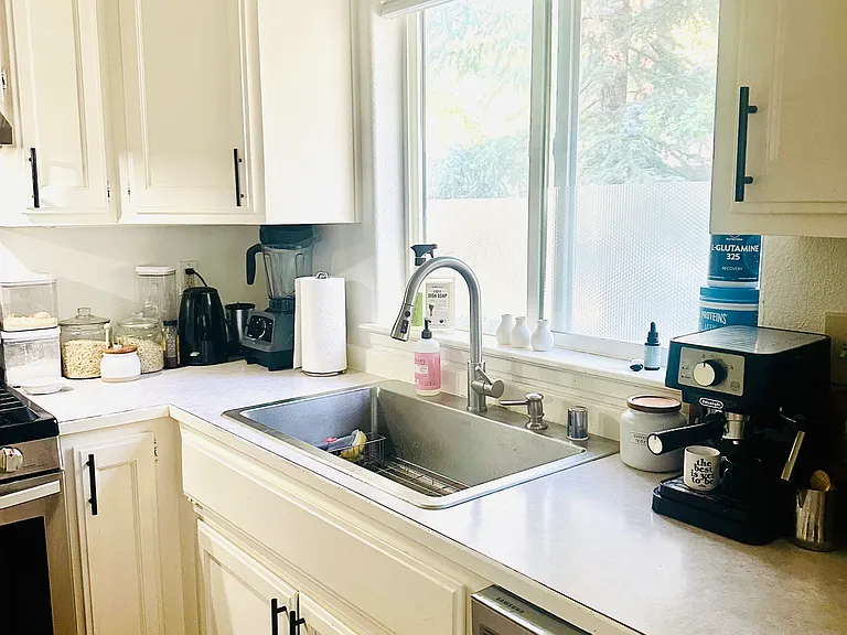 716 Eloise Ave #C — Photo 8