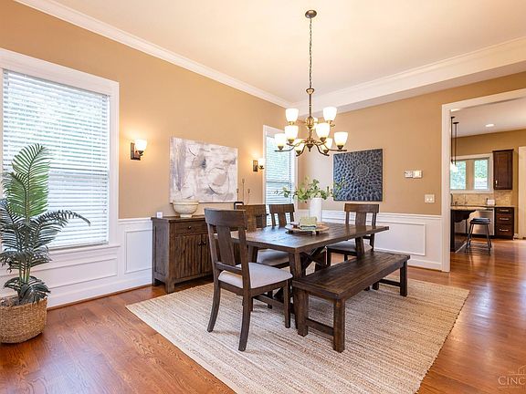 4th image of 7953 Huntersknoll Ct