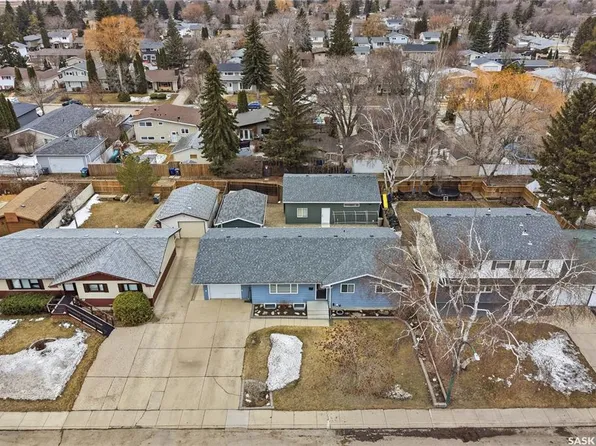 123 Deborah CRESCENT, Saskatoon, SK S7J 2W9