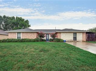 3212 Louis Ave, Corsicana, TX 75110