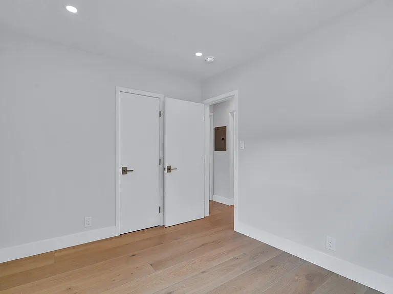 1022 Grant St #A — Photo 15