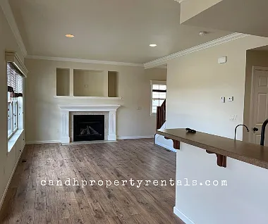 1650 Inverness Dr #12 — Photo 4