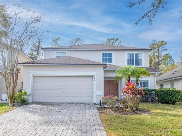 4664 Cumbrian Lakes Dr