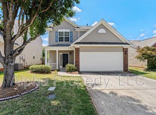 14 Cork Dr, Greer, SC 29650