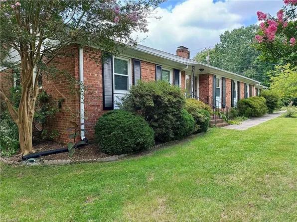 2332 Westover Ter, Burlington, NC 27215