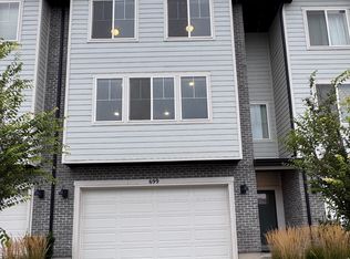 699 E Ryegrass Dr, Eagle Mountain, UT 84005