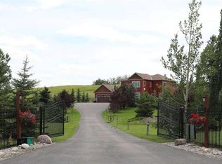 32015 NE 292nd Ave E, Foothills County, AB T1S4P7