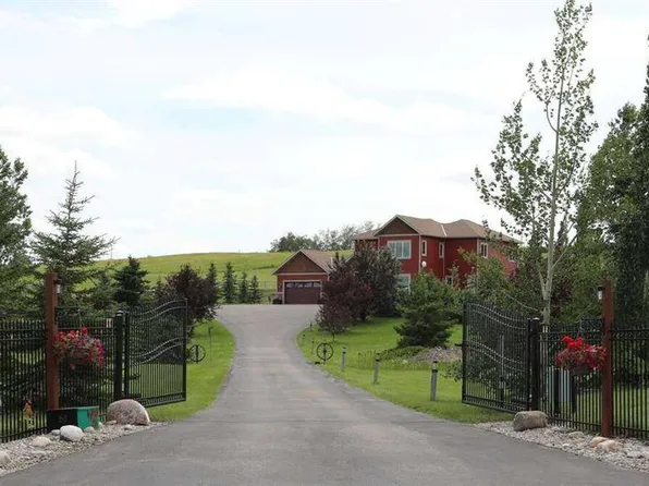 32015 NE 292nd Ave E, Foothills County, AB T1S 4P7