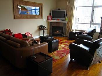 2nd image of 850 Beech St Unit 1104