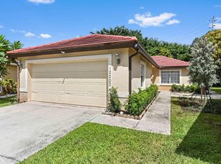 12203 Brisbane Ln, Wellington, FL 33414