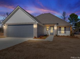 5790 Northwood Oaks Dr, Shreveport, LA 71107