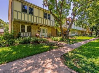 232 Westview Ter, Arlington, TX 76013