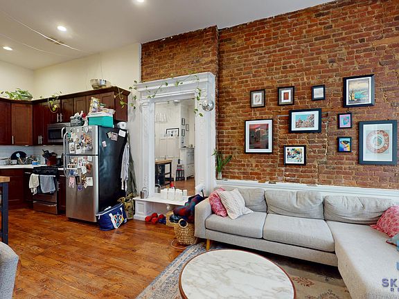 4th image of 148 Herkimer St #2B