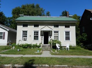 28 Baldwin Ave, Glens Falls, NY 12801