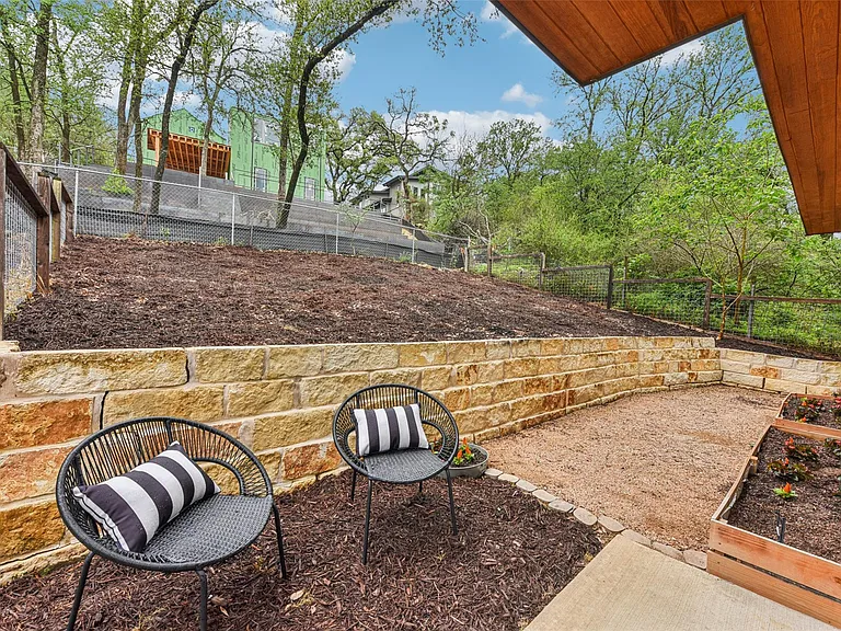 3607 Grant #A — Photo 29