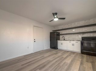 3320 Hays St #B, Pasadena, TX 77503