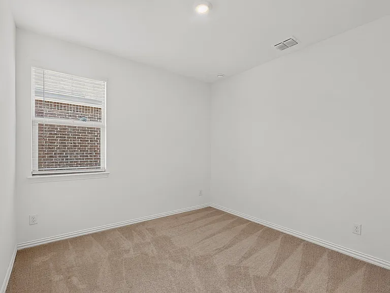 1129 Flameleaf Dr — Photo 13