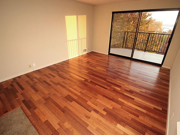 3rd image of 410 W Roy St #301