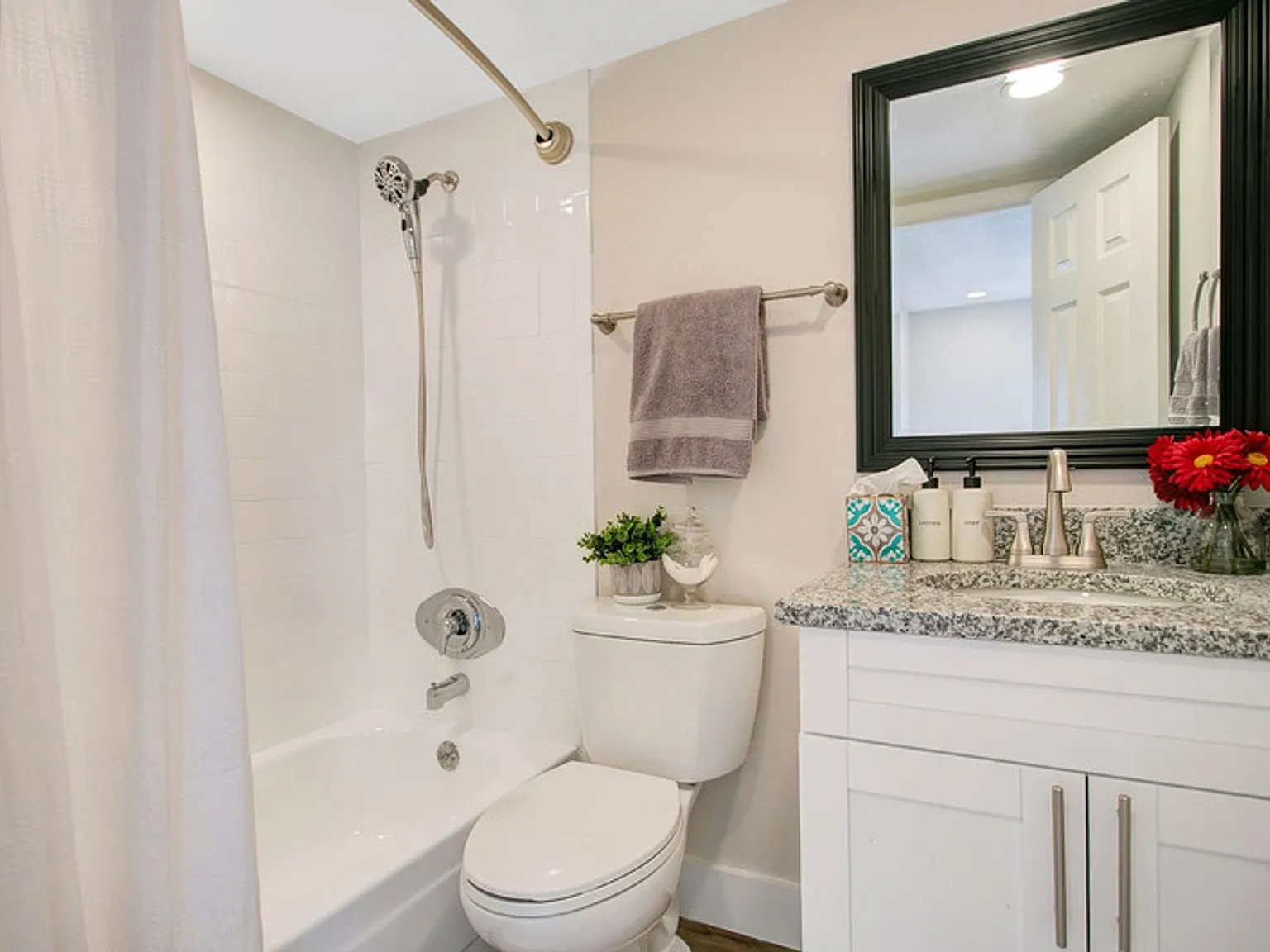 The Juliette | 1 Bedroom Apartments In Orlando-September Free!! — Photo 4