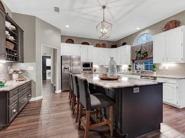 3303 Stonehenge Dr, Richardson, TX 75082