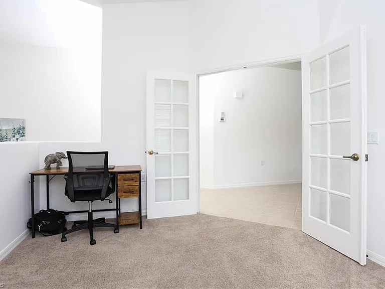 1937 Crestview Way #171 — Photo 8