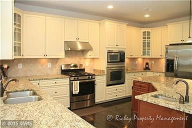 5th image of 1206 Claude Ct