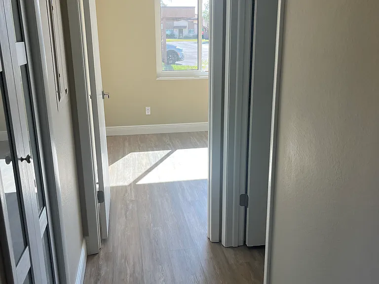 4022 Davit Dr — Photo 9