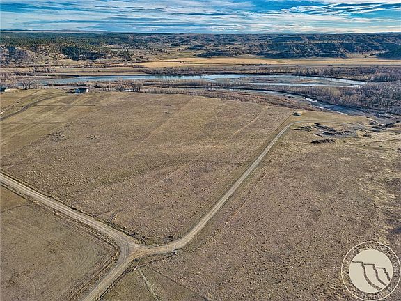 3rd image of 97 Balfour Loop