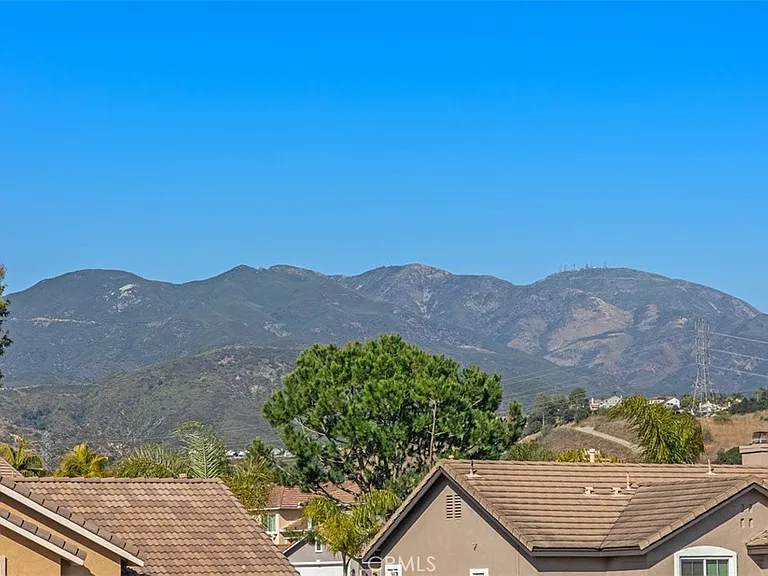 5 Chatri Cir — Photo 33