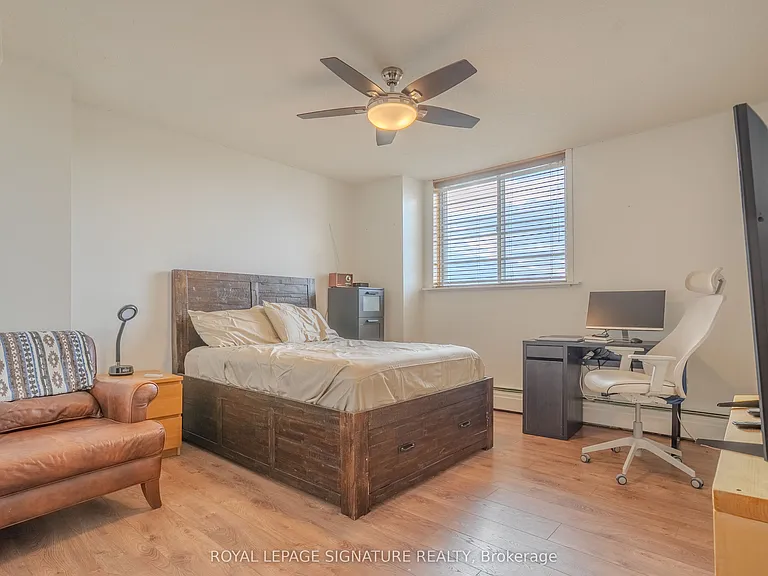 975 Warwick Ct #1608 — Photo 32