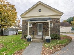 259 Farms Village Rd, West Simsbury, CT 06092