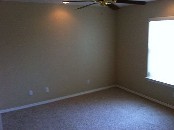 3rd image of 1 Pinehurst Dr