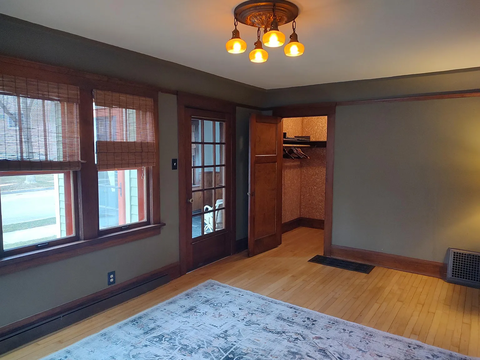 W57N512 Hilbert Ave — Photo 3