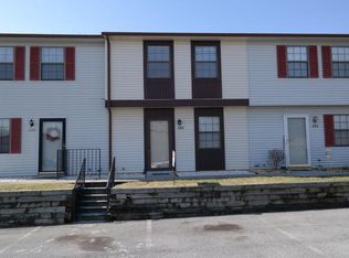 232 Tinkerview Dr, Cloverdale, VA 24077