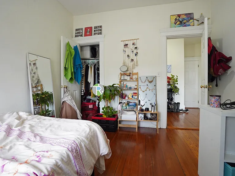 80 Brighton Ave #4 — Photo 8