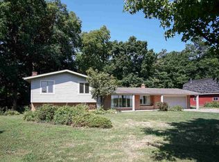 8209 Beachy Ln, Woodburn, IN 46797