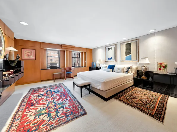 50 East 77th Street image 10 of 13