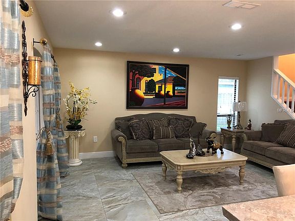 5th image of 8313 Margarita Dr