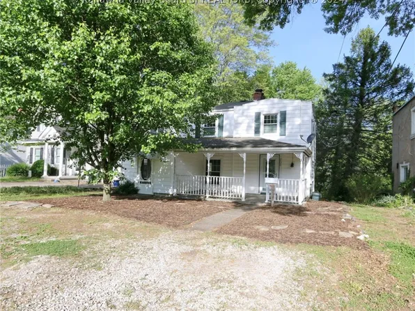 205 28th St SE, Charleston, WV 25304