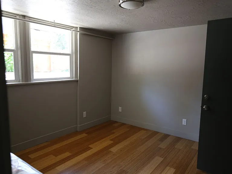 1375 S. 900 E. — Photo 3