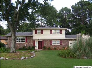 10007 Louis Dr SE, Huntsville, AL 35803