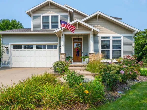 2135 McCormick Trl, Stevensville, MI 49127