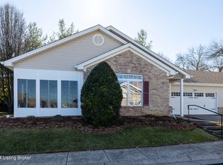 5106 Southern Charm Ln, Louisville, KY 40219
