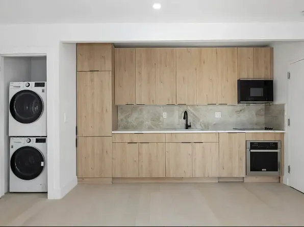 167 1st Avenue image 1 of 4