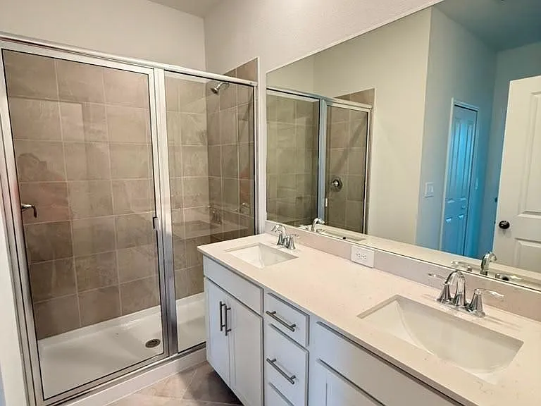 44292 Caraton Ter — Photo 11