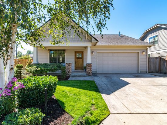 3492 Whisper Ln Eugene Or 97401 Zillow